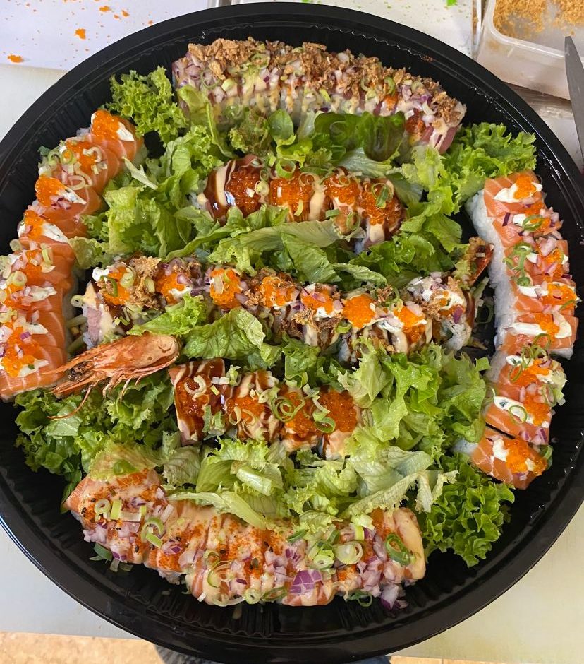 Zalmrolls met ikura